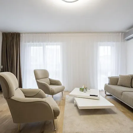 Breeze - Modern Escape In Pipera 布加勒斯特 Exterior photo