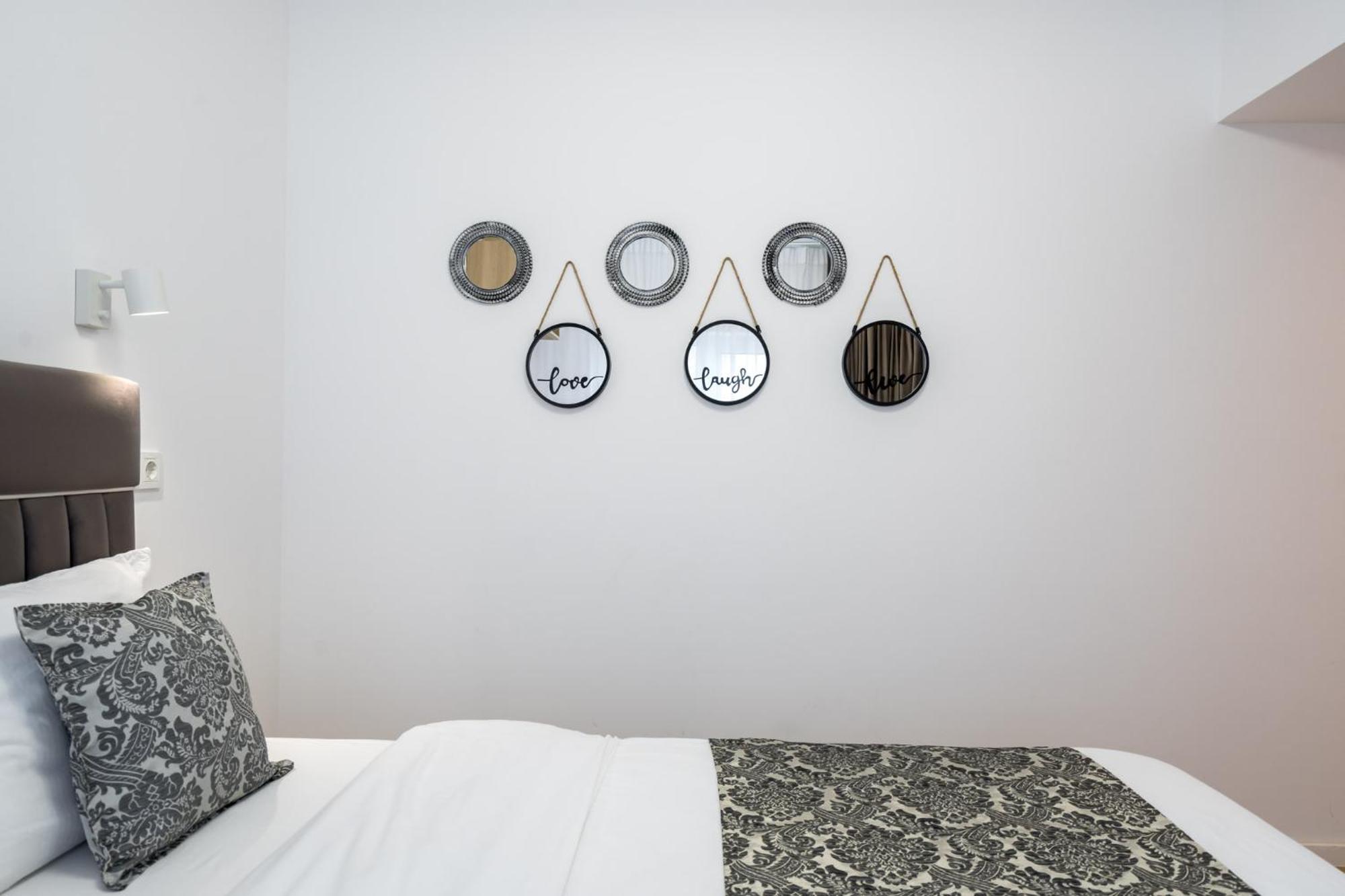 Breeze - Modern Escape In Pipera