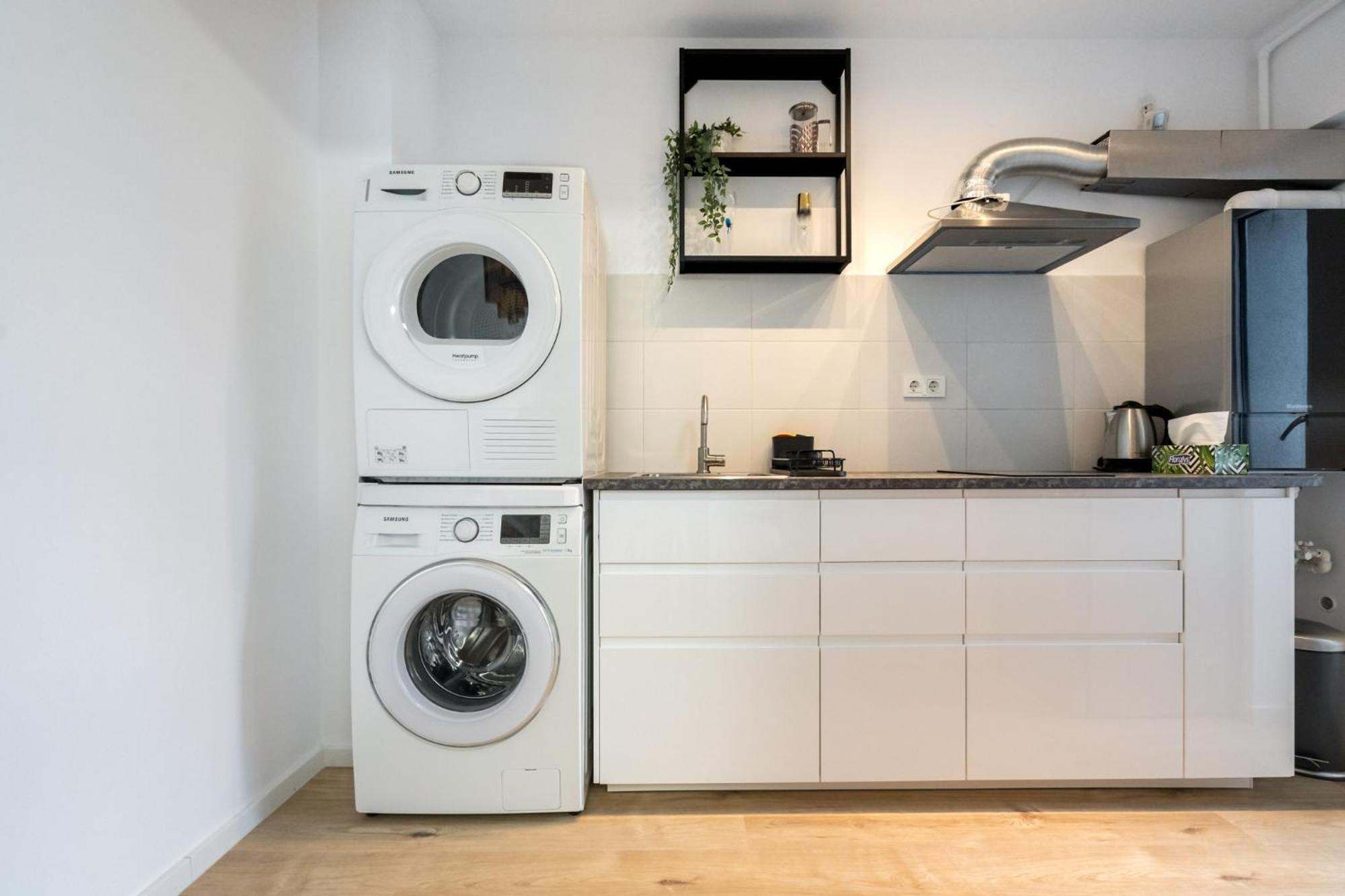 Apartment Breeze - Modern Escape In Pipera *