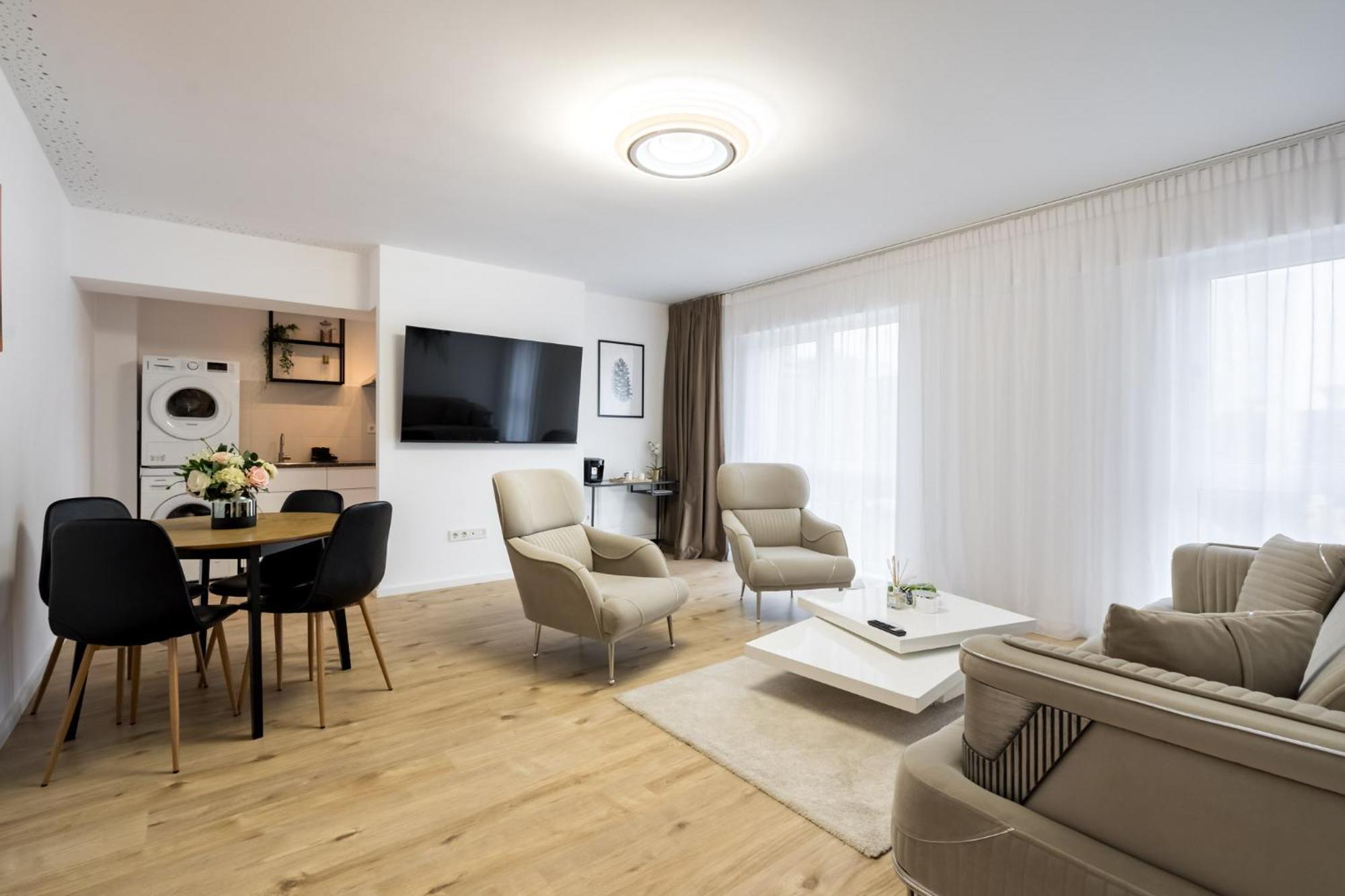 Breeze - Modern Escape In Pipera Bucureşti